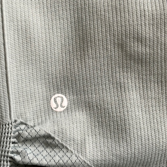 Lululemon Athletica Taryn Toomey Awakening Crop in Earl Grey - Picture 7 of 12